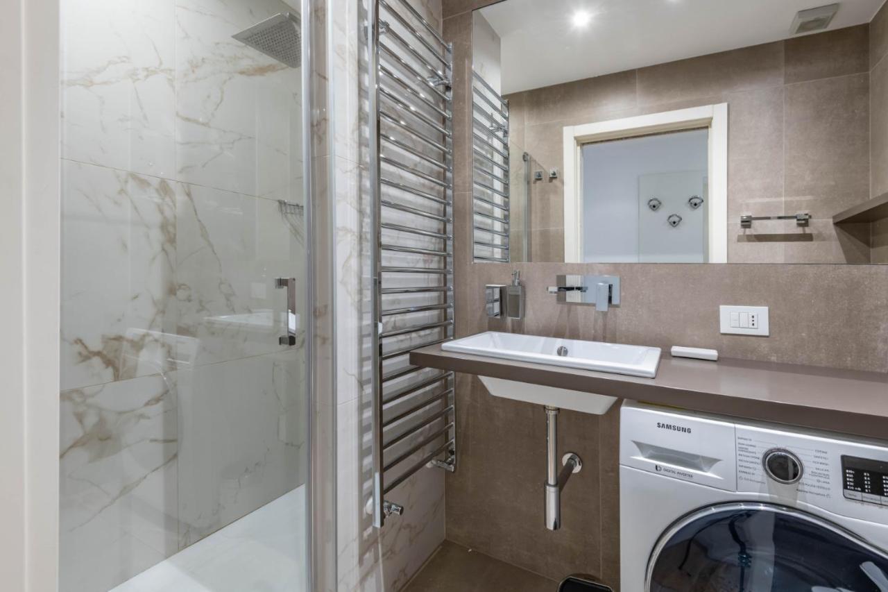 Easylife - Sofisticato Monolocale Con Terrazzino Nel Cuore Di Porta Venezia Milan Bagian luar foto