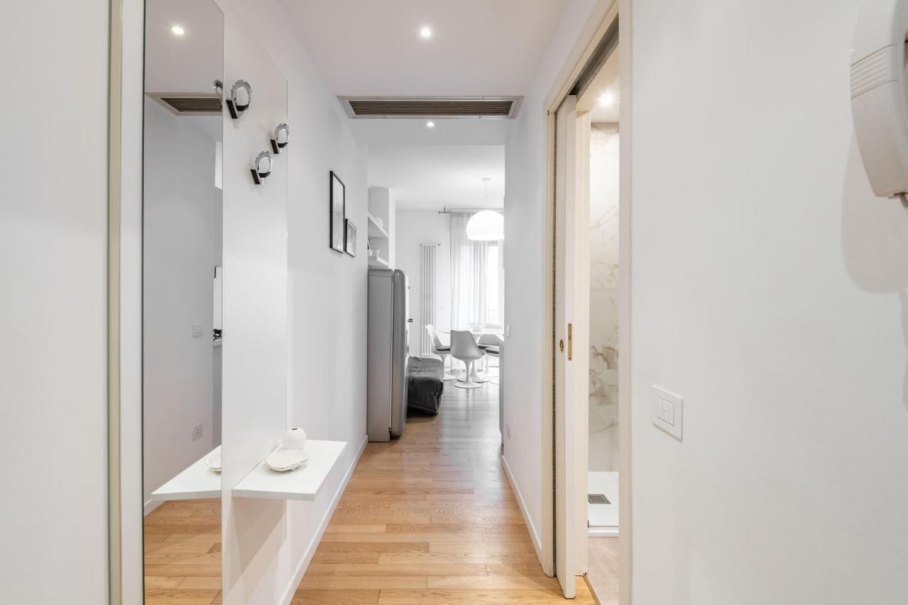 Easylife - Sofisticato Monolocale Con Terrazzino Nel Cuore Di Porta Venezia Milan Bagian luar foto