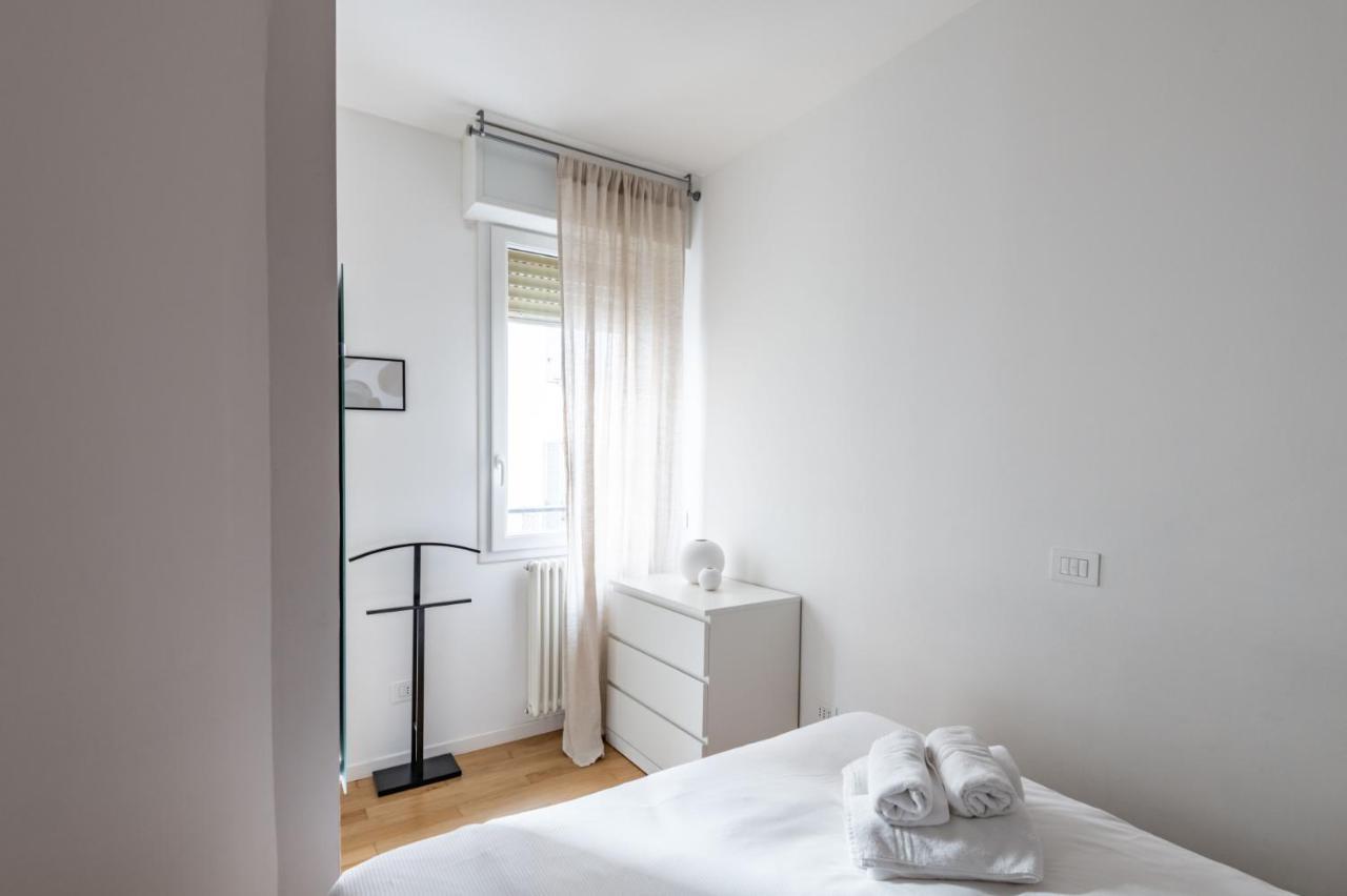 Easylife - Sofisticato Monolocale Con Terrazzino Nel Cuore Di Porta Venezia Milan Bagian luar foto